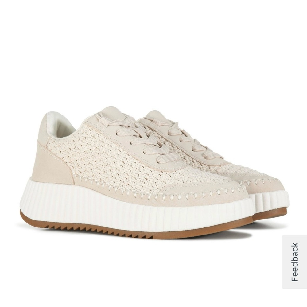 NWOT Dolce Vita Sneaker- Women's Fay Lace Up Sneaker